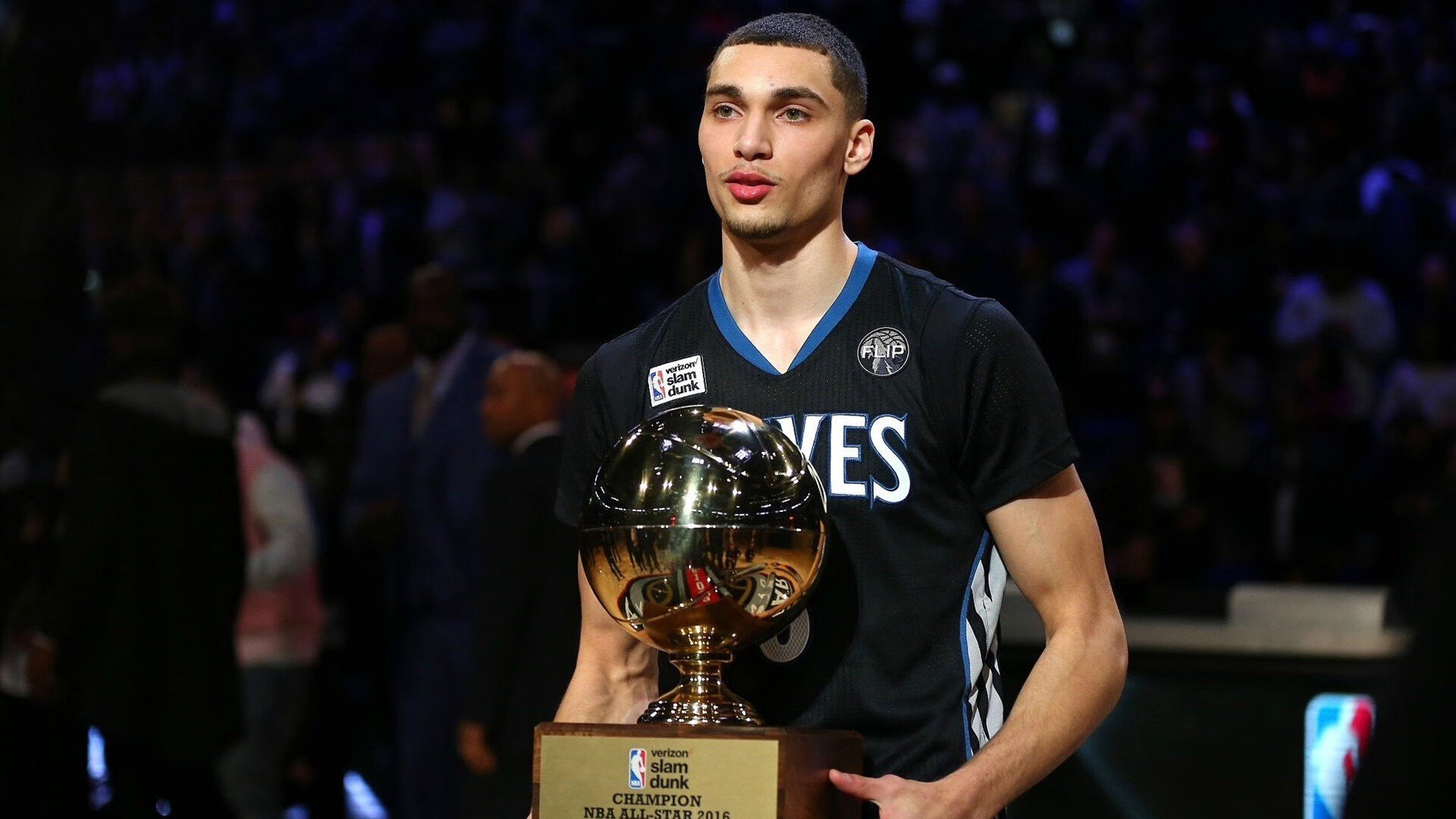 全国花式篮球争霸赛年轻选手大秀绝技,全国花式篮球邀请赛